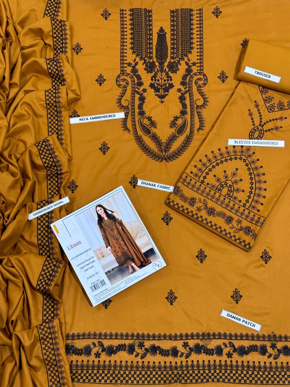 LAWN embedded MEHNDI 3 Piece. D#001